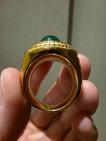 แหวนเก่าเก็บ สวยหายากรุ่นเก่า หัวคล้ายหยกสีเขียว ล้อมเพชร ขายตามสภาพ ของเก่าเก็บ เบอร์ 9-10 พร้อมส่งครับ  รูปที่ 4