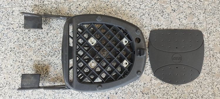 แร็คท้ายเวฟ125+ถาดกล่องGIVI รูปที่ 2