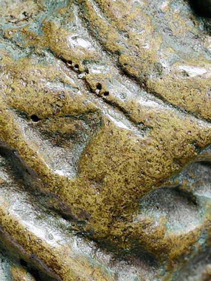 มีสร้อยสังวาลย์  ให้เช่าบูชา พระบ้าน รูปหล่อหลวงพ่อเงิน วัดบางคลาน พิมพ์สามชาย ผิวเปิด มีร่องรอยเม็ดทราย รูปที่ 12