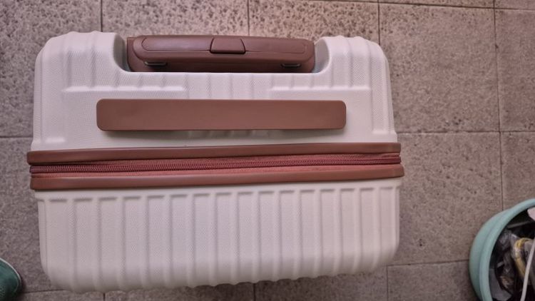 กระเป๋าเดินทาง 20" รูปที่ 5