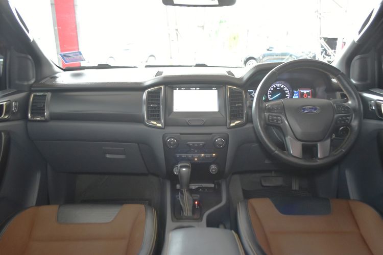 Ford Ranger 2018 2.2 Hi-Rider Wildtrak Pickup ดีเซล ไม่ติดแก๊ส เกียร์อัตโนมัติ ดำ รูปที่ 2