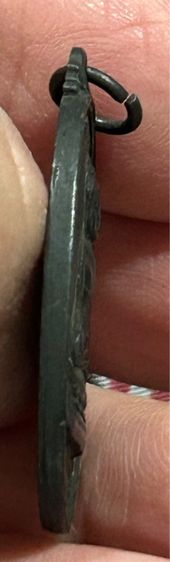 เหรียญยกครู เสาร์๕ หลวงพ่อสนิท วัดลำบัวลอย เนื้อทองแดงรมดำสร้างน้อย รูปที่ 11