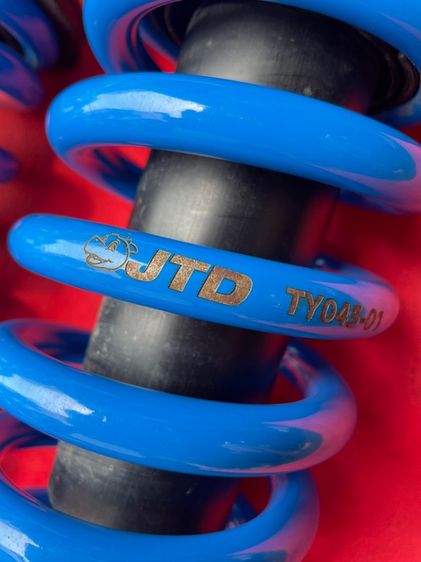 โช๊ค toyota revo รูปที่ 4