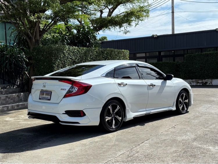 Honda Civic 2018 1.5 Turbo RS Sedan เบนซิน ไม่ติดแก๊ส เกียร์อัตโนมัติ ขาว รูปที่ 3
