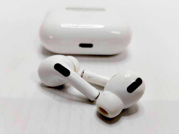 ขาย AirPods Pro Gen 1 with MagSafe Charging Case มือสอง รูปที่ 5