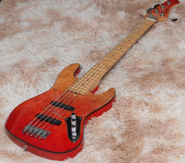 ขายเบส Passive 5 สาย Bacchus WL-534s