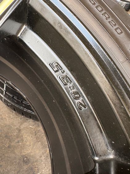 ล้อแม็กขอบ20 EMOTION-R 6รู139 กว้าง9.5 ออฟ20 มีรอยตามการใช้งาน พร้อมยางGOODYEAR265-50-20 ปี22 ปีแท้   รูปที่ 7