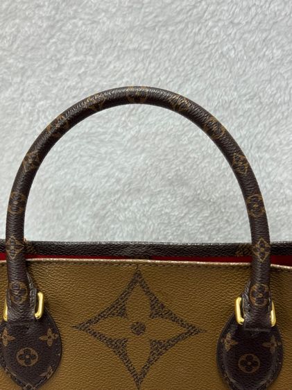 LV OnTheGo GM  รูปที่ 9