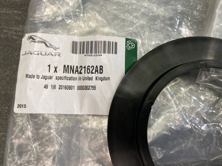 อะไหล่ ซีลยาง Jaguar X300 URO Engine Valve Cover Washer Seal Part no. NBC2575CA ยางรองคอยสปริง MNA2162AB รูปที่ 12