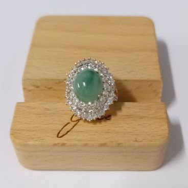 แหวนหยกแท้ล้อมด้วยเพชร cz รูปที่ 9