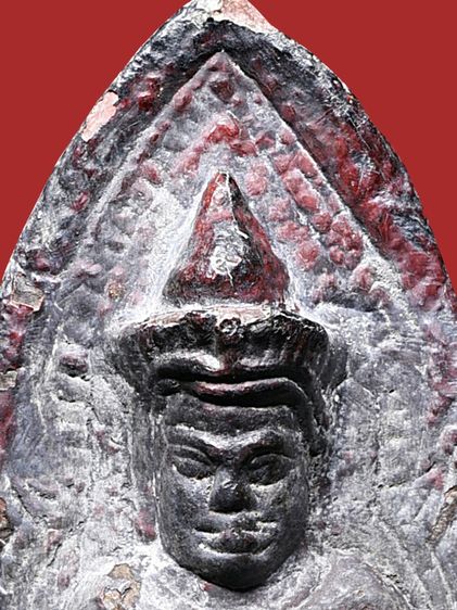 เนื้อชินสนิมแดง ให้เช่าบูชา พระกรุ พระร่วงยืน หลังลายผ้า หน้ายักษ์ กรุวัดพระศรีมหาธาตุ ลพบุรี  รูปที่ 10