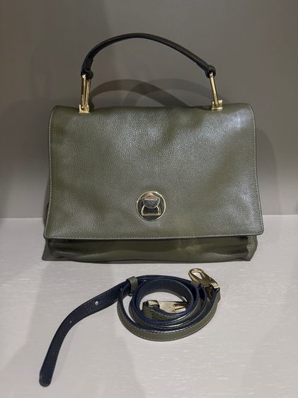 กระเป๋า Coccinelle  รูปที่ 2