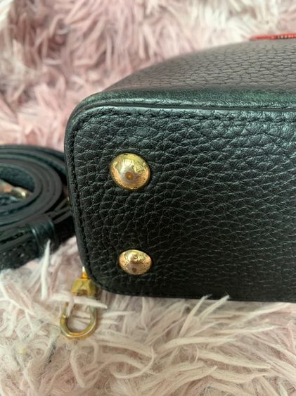 LV Capucines Mini ปี 2017 รูปที่ 12