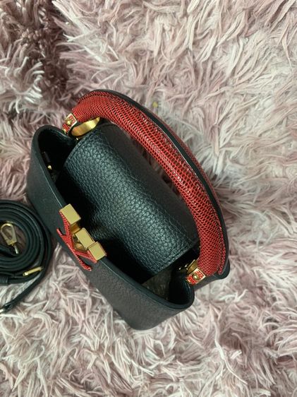 LV Capucines Mini ปี 2017 รูปที่ 14