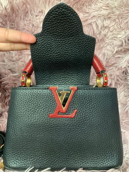 LV Capucines Mini ปี 2017 รูปที่ 13
