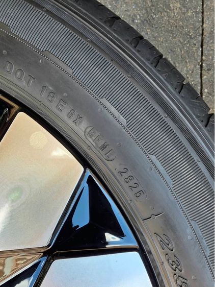 ล้อป้ายแดง HYUNDAI STARIA ยางปี25ทุกชุด รูปที่ 4