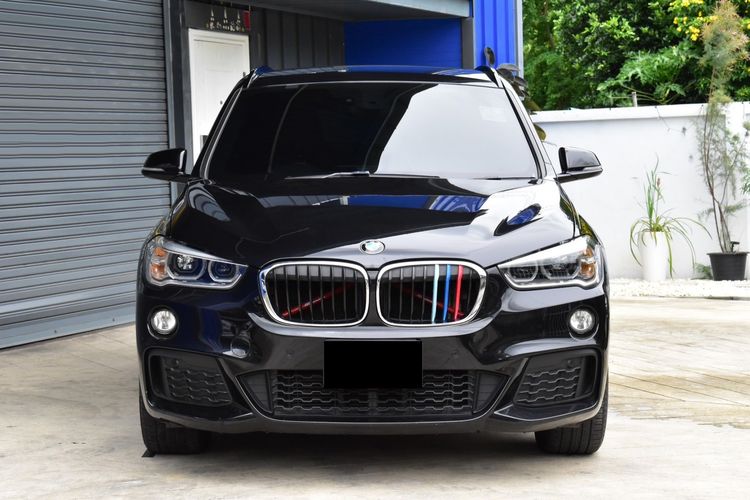 BMW X1 2017 2.0 sDrive18d M Sport Utility-car ดีเซล ไม่ติดแก๊ส เกียร์อัตโนมัติ ดำ รูปที่ 2