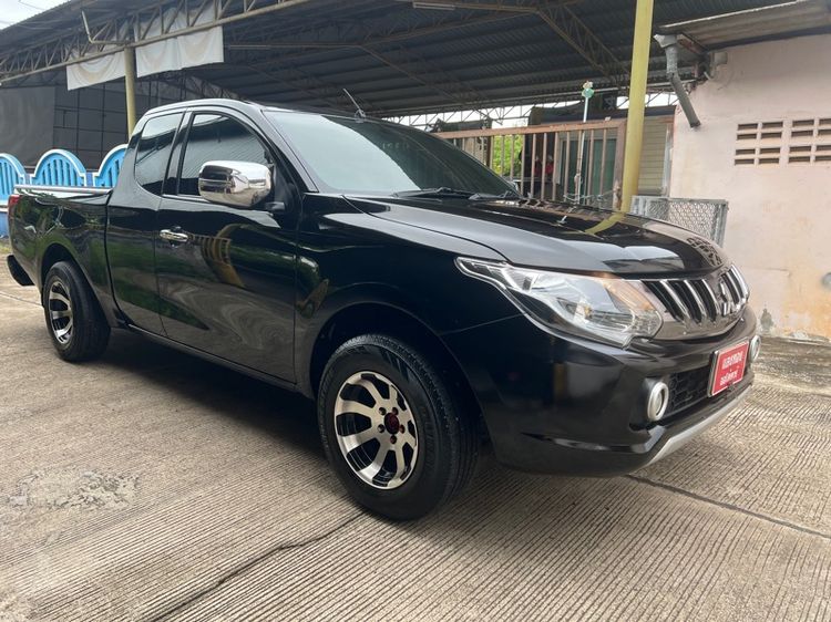 Mitsubishi Triton 2018 2.5 GLX Pickup ดีเซล ไม่ติดแก๊ส เกียร์ธรรมดา ดำ รูปที่ 2