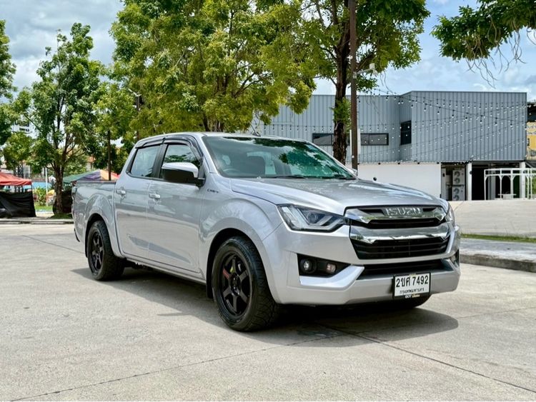 Isuzu D-MAX 2022 1.9 L Pickup ดีเซล ไม่ติดแก๊ส เกียร์อัตโนมัติ บรอนซ์เงิน รูปที่ 3