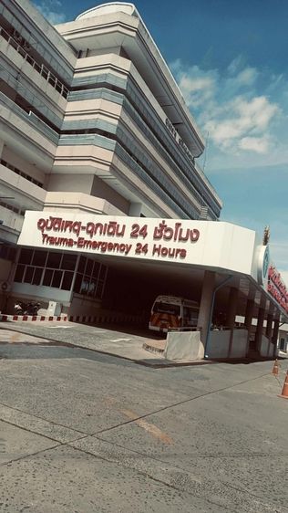 รถเช่าพร้อมคนขับ ไปไกล ไปใกล้ได้ทั่วประเทศ ไปวัดทำบุญ ไปโรงพยาบาล ไปสนามบิน ไปโรงเรียน ไปซื้อของ ไปทะเล ไปรับ-ส่งของ รูปที่ 10