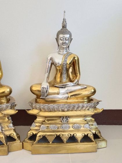 หลวงพ่อพระสุก พระเสริม พระใส รุ่นสามบารมี เนื้อโลหะทองเหลือง หน้าตัก12นิ้ว สูง25นิ้ว รูปที่ 6