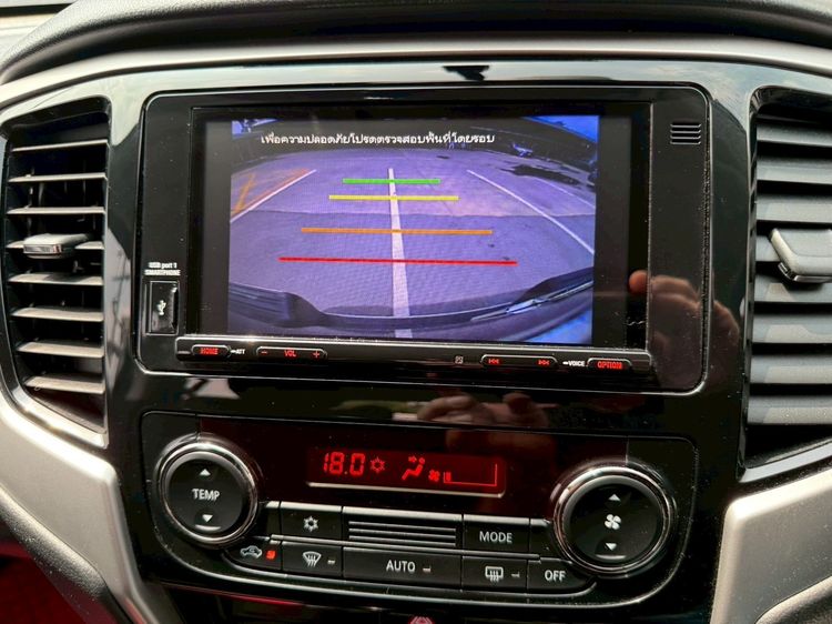 Mitsubishi Triton 2021 2.4 GT Plus Pickup ดีเซล ไม่ติดแก๊ส เกียร์ธรรมดา ดำ รูปที่ 3