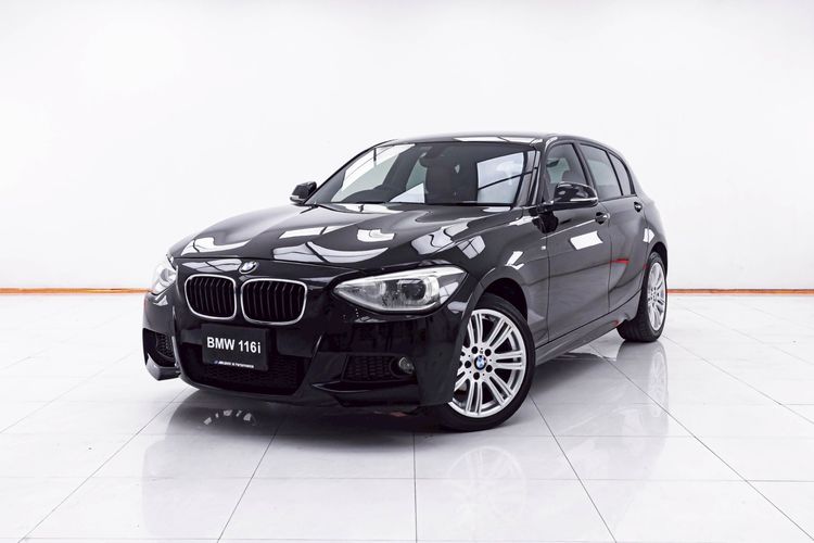 รถ BMW Series 1 116i สี ดำ
