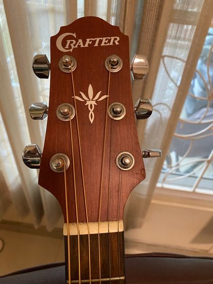 กีตาร์โปร่งไฟฟ้า รูปที่ 4