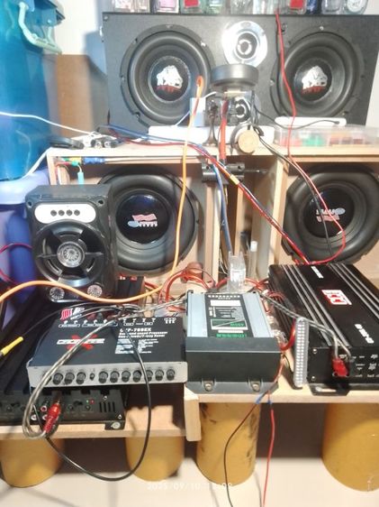 อื่นๆ ลำโพงแยกชิ้น และซับวูฟเฟอร์ อื่นๆ เครื่องเสียงรถยนต์ครบชุดครับ 