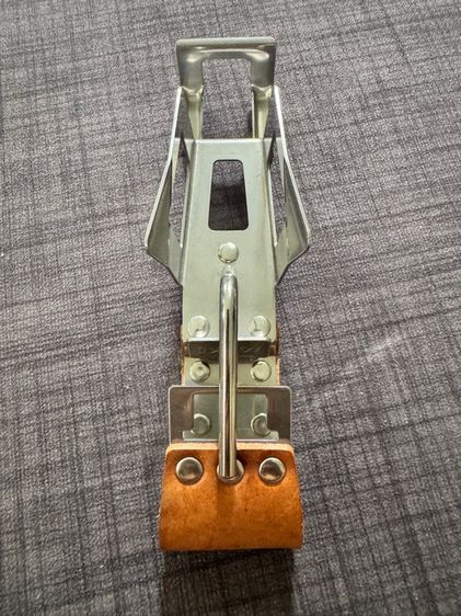 Miki คาดเข็มขัดงานลากสายเคเบิ้ล