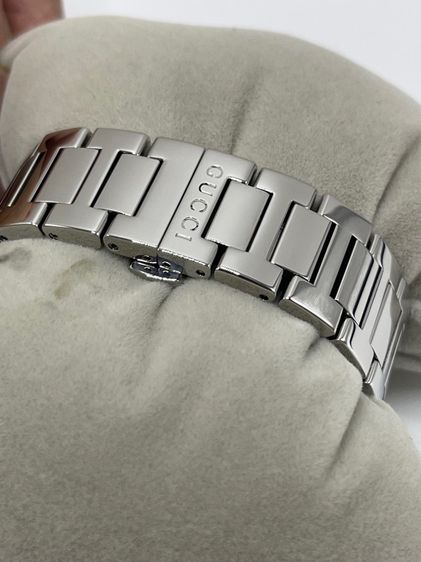 GUCCI GG2570 G Frame 37 mm Diamond 12P Stainless Steel White Dial YA142402 รูปที่ 8