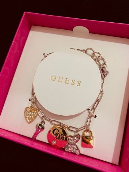 สร้อยข้อมือเกส Guess แท้ 💯 มีกล่องไม่มีฝา sale  รูปที่ 11