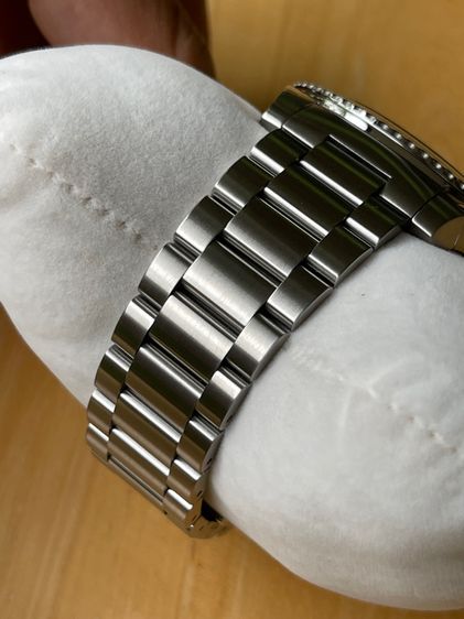 GUCCI Dive 45 mm Stainless Steel Blue Dial Men’s Quartz Watch YA136203 รูปที่ 5