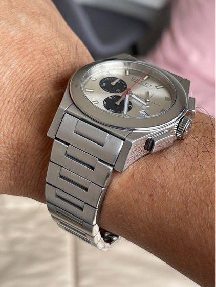 GUCCI PANTHEON Chronograph 43 mm Swiss Quartz Watch 115.2 YA115236 Silver  รูปที่ 15
