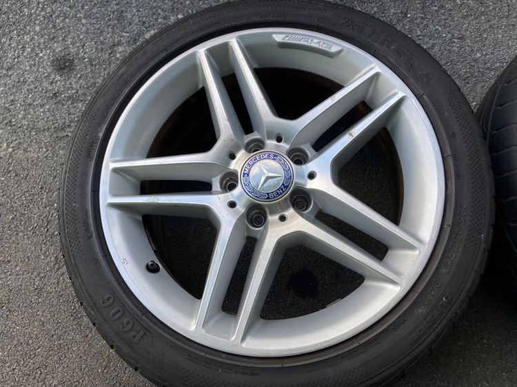 ล้อBenz 17 AMG W204 ตัวนอก หน้าเล็ก หลังใหญ่ แท้มือสอง 5 รู 112 ใส่ Benz รุ่นอื่นได้ Vito W212 W211 W209 W207 R170 R171 W203 W245 W246 W176 รูปที่ 12