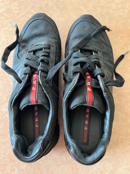 รองเท้า PRADA