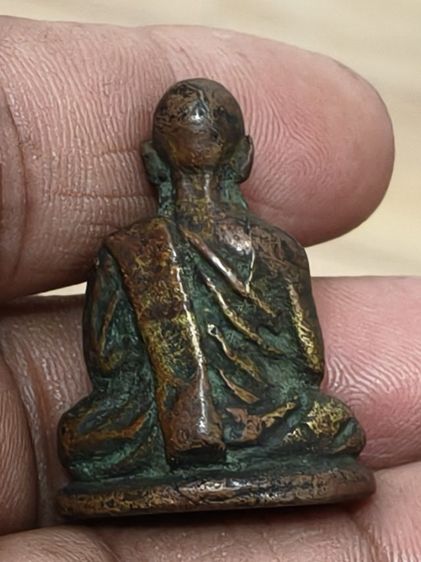 รูปหล่อโบราณหลวงพ่อปลั่งพรหมโชโต(เจ้าคุณวิเชียร)จังหวัดกำแพงเพชร รูปที่ 4