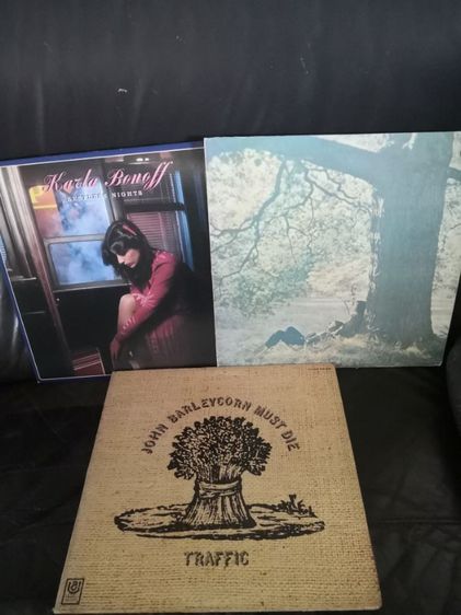 แผ่นเสียง​ เพลงจิตร​ ภูมิศักดิ์​ภาคภาษาอังกฤษ​