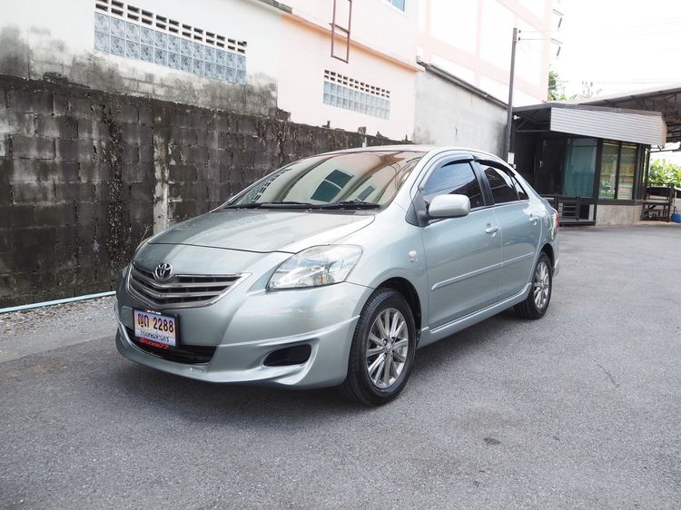 Toyota Vios 2013 1.5 E Sedan เบนซิน ไม่ติดแก๊ส เกียร์อัตโนมัติ เทา