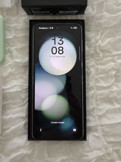 Samsung flip5 (512gb) รูปที่ 5