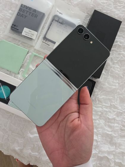 Samsung flip5 (512gb) รูปที่ 2