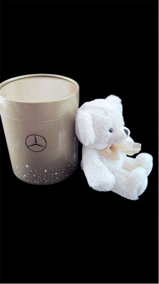 Mercedes Benz Christmas Bear 2024  ตุ้กตาหมีของเมอร์เซเดส เบนซ์คอลเลคชั่น คริสต์มาส 2024 รูปที่ 2