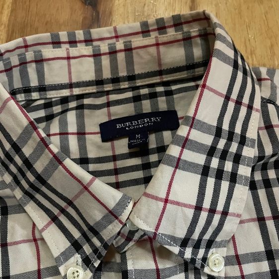 Burberry shirt  รูปที่ 3