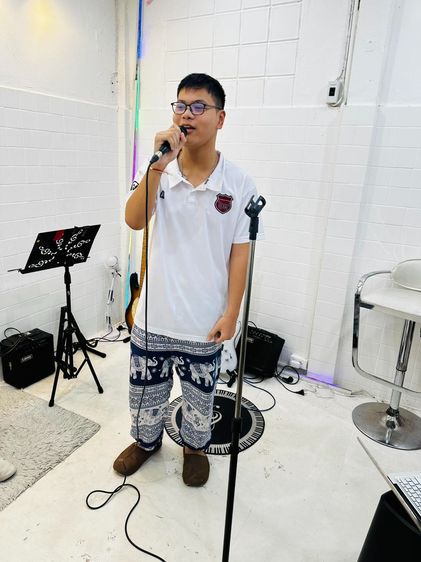 รับสอนร้องเพลง ที่ Fin Music School รูปที่ 16