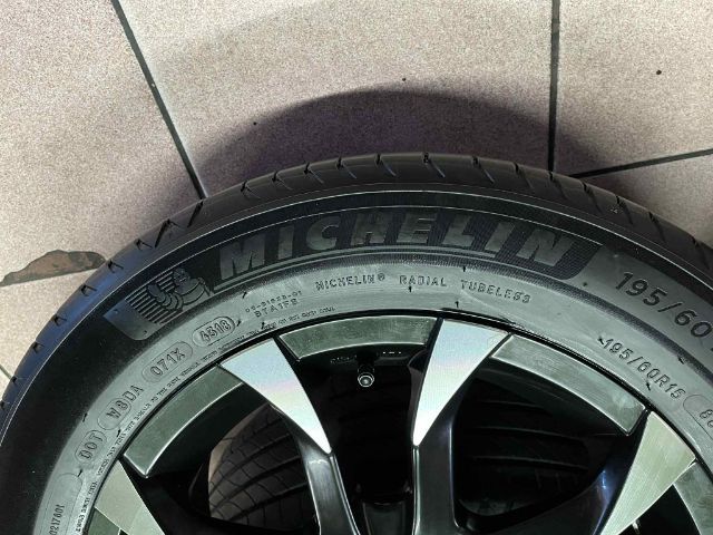 ล้อแม็กขอบ15 4รู100 พร้อมยางไม่ยื่น รูปที่ 4