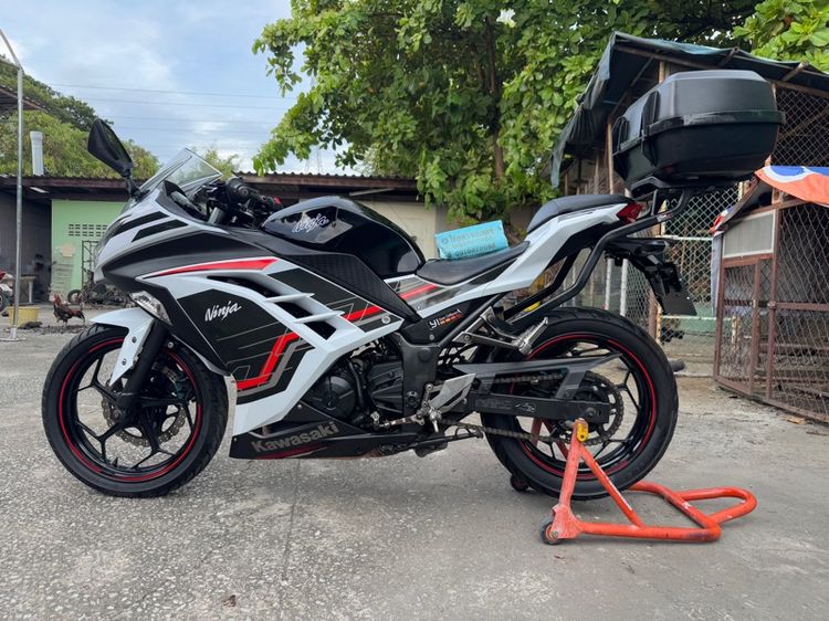 KAWASAKI NINJA 300 ABS รถฝากขายเครื่องดี สีสวย ต้องมาดูของจริง  รูปที่ 3
