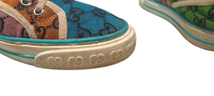 Gucci Monogram Sneakers รูปที่ 7
