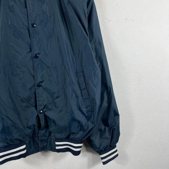เสื้อแจ็คแก็ต Made in USA 🇺🇸 แท้ 💯 size M วัดจริง ขนาดอก 22.5 ยาว 26.5 สภาพใหม่มาก สีกรมเข้ม ตัดเย็บดีมาก ทรงสวย สีซัปใน หายากน่าสะสมครับ รูปที่ 3