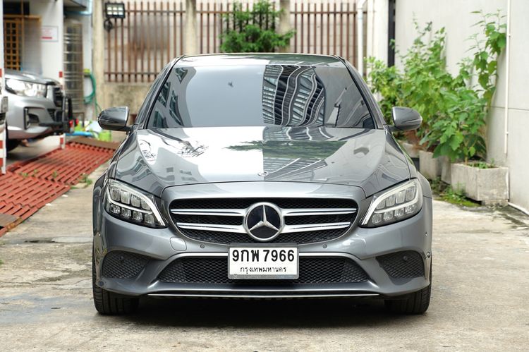 Mercedes-Benz C-Class 2020 C300 Sedan ปลั๊กอินไฮบริด (PHEV) ไม่ติดแก๊ส เกียร์อัตโนมัติ เทา รูปที่ 3