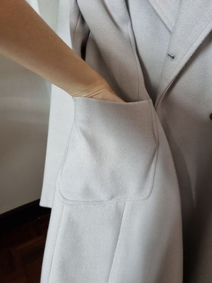 เสื้อโค้ทยาวผู้หญิง สีเทา รูปที่ 12